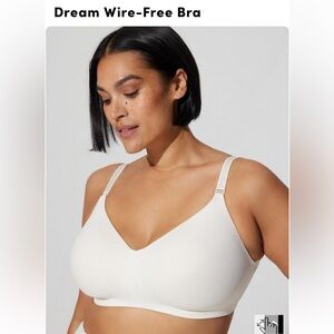 2-pack Torrid Dream Wire-Free Bra 40DD - White and Black